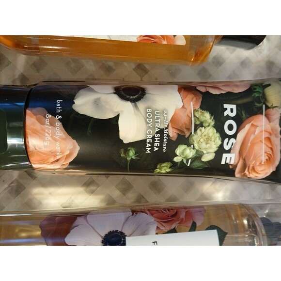 Bath & Body Work "ROSE" Giftset Box With I Love You-Ribbon Box Spray- Lotion-Gel - Picture 4 of 16